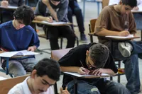 آزمون‌ مدارس سمپاد و نمونه دولتی