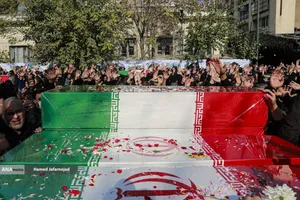 تشییع پیکر مطهر 100 شهید گمنام - معراج شهدا