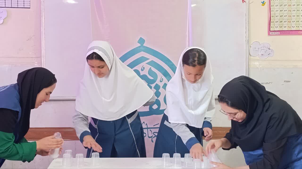 وقتی جهادگران داراب کنار عشایر رکنآباد ایستادند وقتی جهادگران داراب کنار عشایر رکنآباد ایستادند