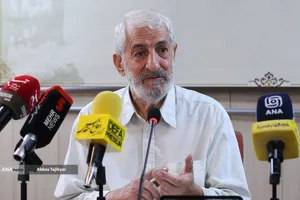 احمد عطایی مدیرعامل موسسه قدر ولایت و مسئول ستاد نمایشگاه در نشست خبری نمایشگاه تخصصی کتب تاریخ معاصر