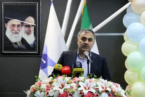 مراسم روز پرستار در بیمارستان حضرت امیرالمومنین(ع) با حضور رییس دانشگاه آزاد اسلامی