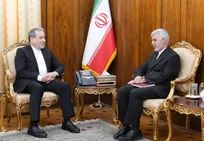 دیدار سرکنسول جدید ایران در کربلا با عراقچی