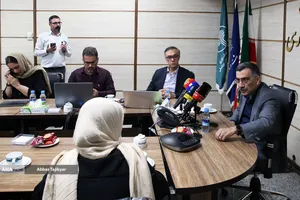 نشست خبری افشین آخوندزاده معاون تحقیقات و فناوری وزارت بهداشت