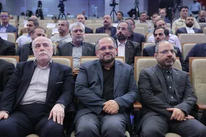 تجلیل از تیم&zwnj;های قهرمان دانشگاه آزاد اسلامی با حضور دکتر بیژن رنجبر