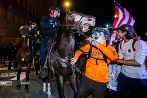 تجمع میلیونی آمریکایی ضد ترامپ با شعار &laquo;پادشاهی ممنوع&raquo;