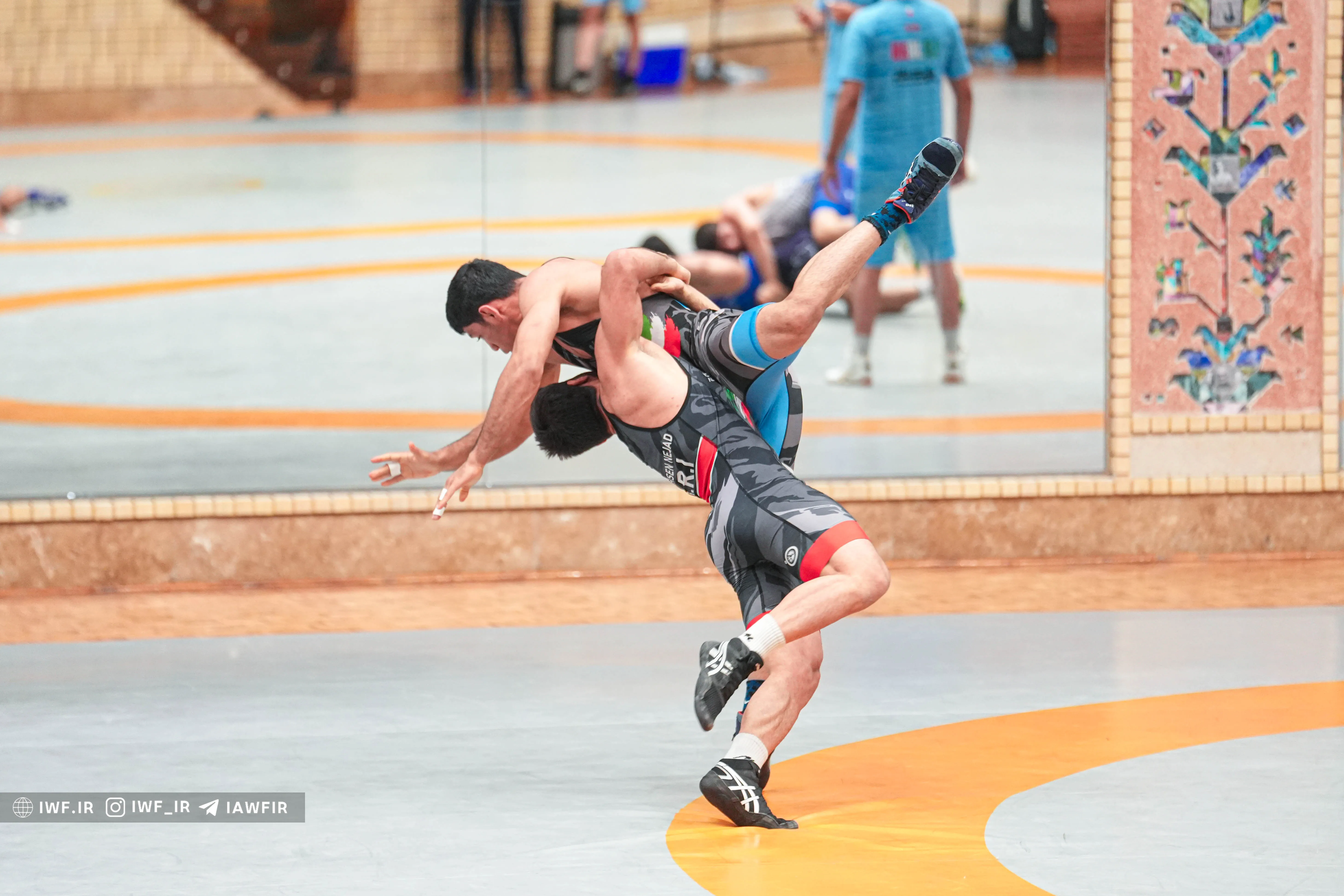 پایان اردوی آزادکاران؛ تیم رنگرز سه‌شنبه خانه کشتی را ترک می‌کند