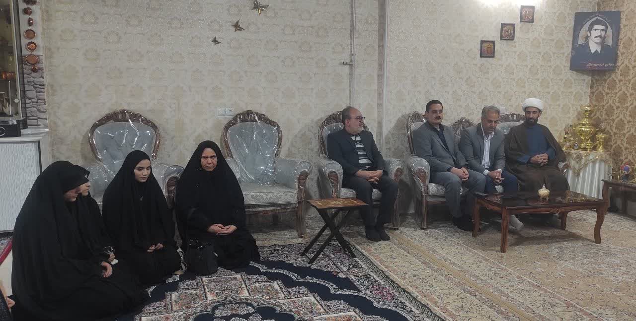 عزت، اقتدار و امنیت امروز جمهوری اسلامی مرهون جانفشانی‌های شهداست
