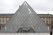 اعتصاب سراسری کارکنان موزه لوور