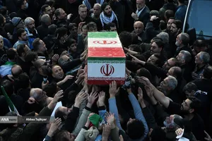 تشییع پیکر شهیدان لاریجانی، سلیمانی و شهدای ناو دنا