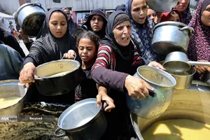 شهرک نشینان صهیونیست مسیر کامیون&zwnj;های حامل آرد به نوار غزه را بستند