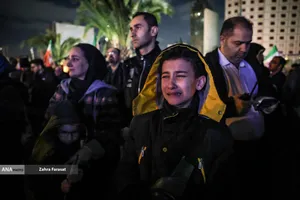 مراسم عزاداری در سوگ رهبر شهید انقلاب - میدان ولیعصر (عج)