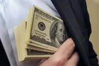 با تخصیص ۳۶میلیارد دلار ارز صف واردات کوتاه نشد؛ امضاهای طلایی و رانت‌ نفس تولید را گرفته‌اند