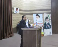 معلم باید متصل به دو صفت اخلاق و علم باشد