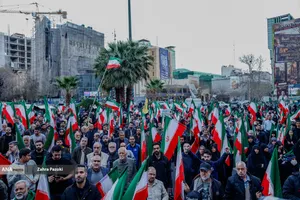 اجتماع بزرگ مردمی در میدان فلسطین