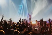 جشنواره موسیقی فجر مردمی است و هنرمندان بخاطر مردم حضور دارند/رقابت بی معناست