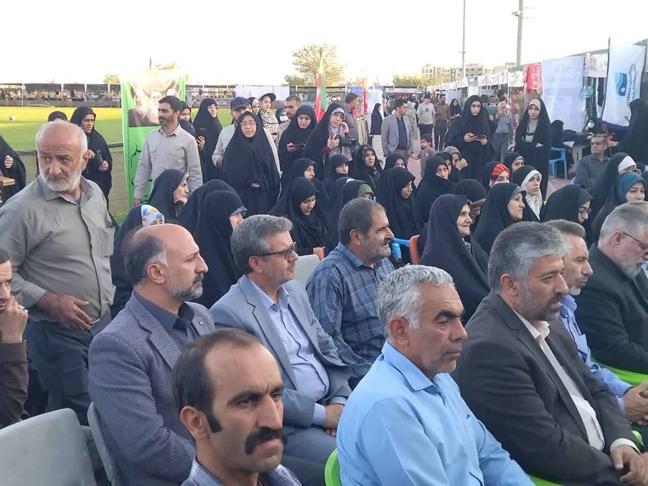 آسمان در جشن زمین؛ وقتی یادِ شهید گودرزی با حضور والدین رنگِ معراج گرفت