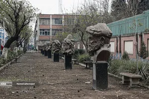 حمله هوایی جنگنده&zwnj;های اسرائیلی_آمریکایی به خیابان پیروزی تهران