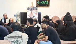 دیدار و تکریم خادمیاران رضوی منطقه 14 تهران با خانواده شهید جناب زاده