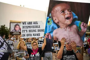 تداوم تظاهرات در کشورهای جهان در محکومیت سیاست گرسنگی دادن به مردم غزه