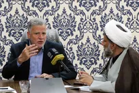 نشست علمی با موضوع نقش امام مجاهد شهید در تقریب مذاهب