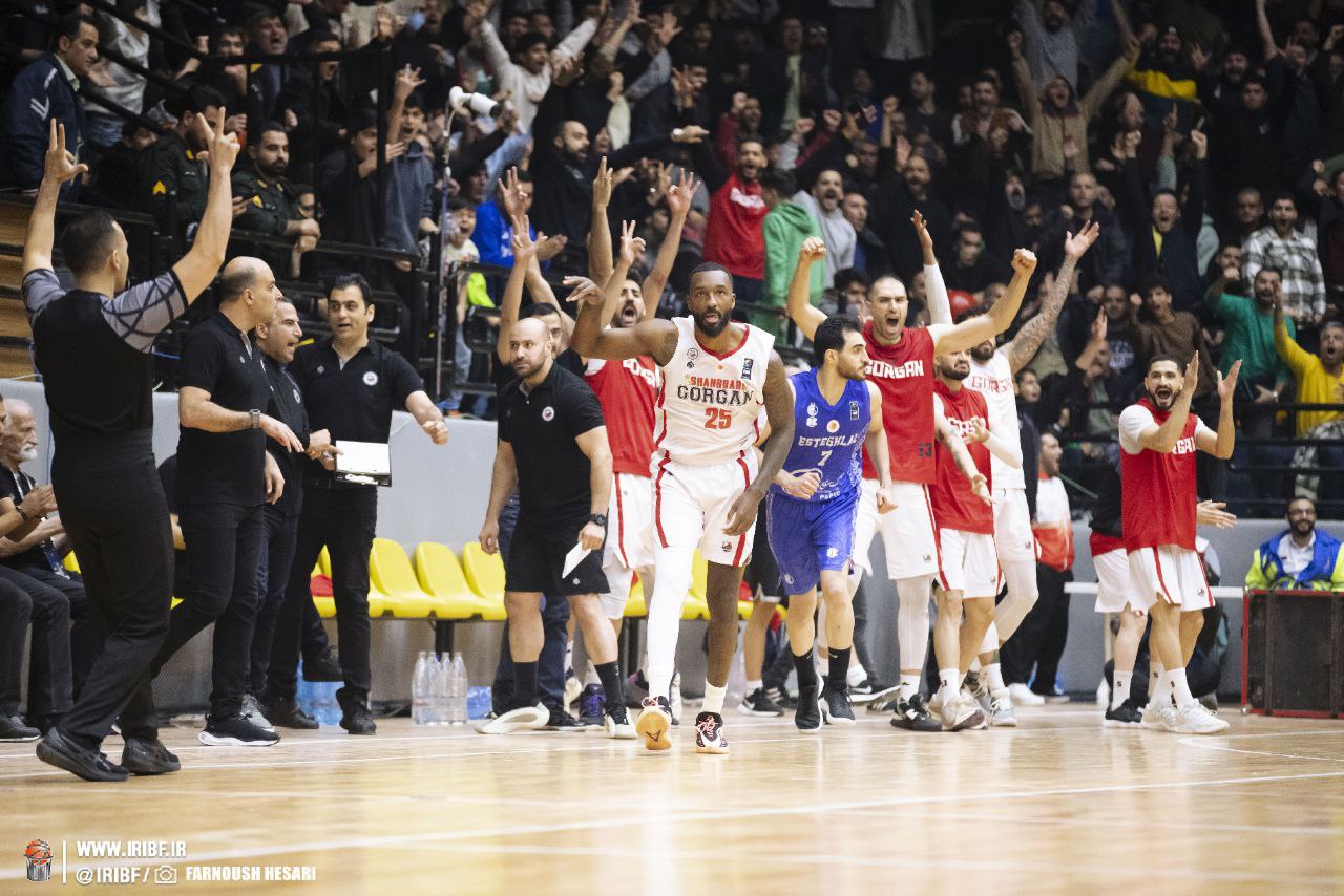 واکنش شهرداری گرگان به توضیحات استقلال/ نظری: بازی در صحت و سلامت برگزار شد