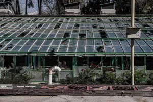 حمله هوایی آمریکایی و صهیونی به داﻧﺸﮕﺎه علم و صنعت ایران