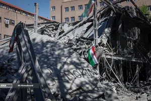 حمله هوایی آمریکایی - صهیونی به داﻧﺸﮕﺎه صنعتی شریف
