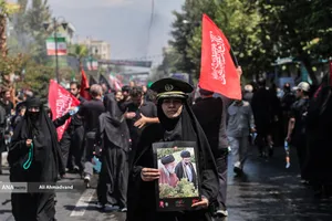 پیاده&zwnj;روی جاماندگان اربعین در تهران
