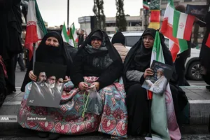 لحظه تحویل سال ۱۴۰۵ - میدان انقلاب