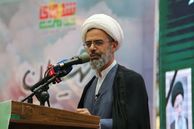 فرار ناو‌های آمریکایی ابهت پوشالی آمریکای جنایتکار را فرو ریخت