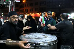 اجتماع مردمی در حمایت از رزمندگان اسلام