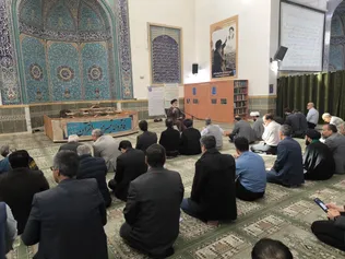 حکومت اسلامی مبتنی بر ولایت فقیه، ترکیبی از انتخاب مردم و انتصاب الهی است