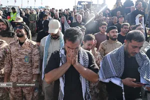 مراسم اقامه نماز بر پیکر امام شهید امت