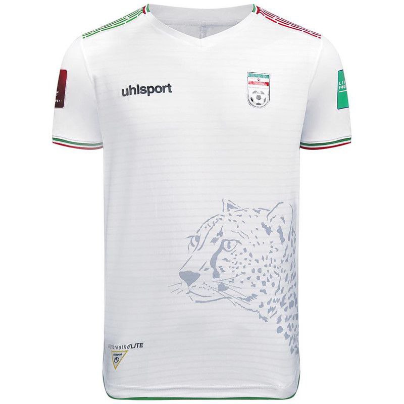 طرح پیراهن تیم ملی هنوز رونمایی نشده است