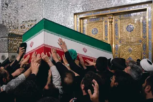 Millions gather in Mashhad to bid farewell to martyred leader