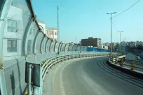 کاهش آلودگی صوتی با اجرای دیوارهای حائل در دوربرگردان غیرهمسطح بزرگراه شهید باقری