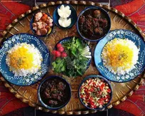 سفر به آشپزخانه رستم: مرغ بریان، نان و نمکدان