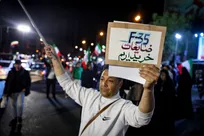 اجتماع مردمی در حمایت از رزمندگان اسلام