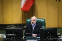 قالیباف: کمیسیون تلفیق به افزایش حقوق کارمندان توجه کند