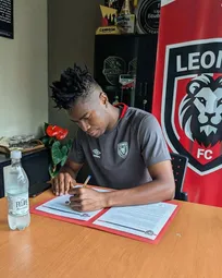 مدافع خارجی چادرملو راهی اکوادور شد