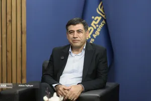 &laquo;علیرضا زارعی&raquo; استاد نمونه دانشکده ریاضی دانشگاه شریف در جنگ رمضان