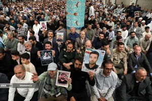 مراسم عید ولادت پیامبر اعظم(ص) و امام صادق(ع) در حسینیه امام خمینی(ره)