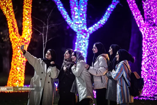 جشنواره نور در یلدای ایرانی