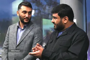 محمدرضا طهرانچی، فرزند شهید دکتر محمدمهدی طهرانچی و محمدمهدی خیرجو مدیرعامل خبرگزاری آنا
