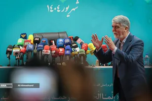 سیدعباس صالحی وزیر فرهنگ و ارشاد اسلامی