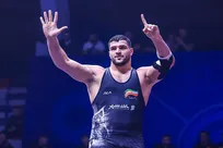 قهرمانی امیررضا معصومی در جایزه بزرگ باکو؛ شکست نایب‌قهرمان جهان و عنوان‌دار المپیک مقابل کشتی‌گیر ایرانی+فیلم