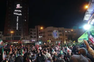 اجتماع خانواده دانشگاه آزاد اسلامی در تجدید بیعت با رهبر انقلاب