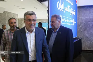 محمدرضا ظفرقندی، وزیر بهداشت در آیین بهره&zwnj;برداری از انستیتو کانسر مجتمع بیمارستانی امام خمینی (ره)