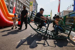 آیین مهمانی کیلومتری غدیر