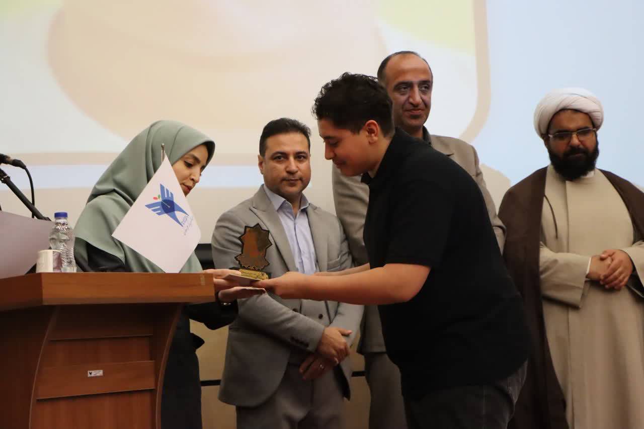 برگزاری دومین جشنواره تجلیل از نخبگان سما پردیس